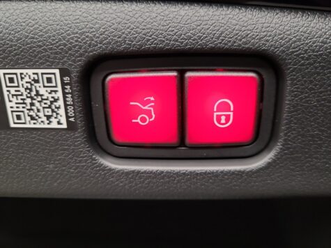 Mercedes-Benz – E 400 e AMG Line 4matic