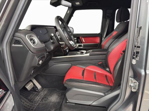 Mercedes-Benz – AMG G 63 4 Matic