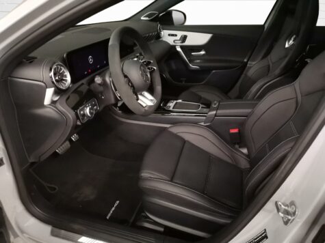 Mercedes-Benz – A 45 S AMG 4matic+