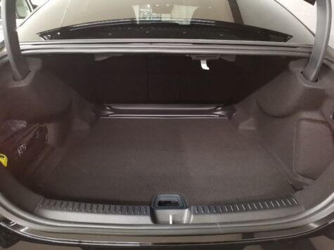 Mercedes-Benz – E 220 d AMG Line 4Matic