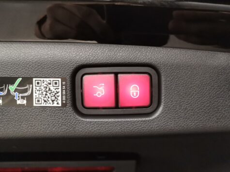 Mercedes-Benz – E 220 d AMG Line 4Matic