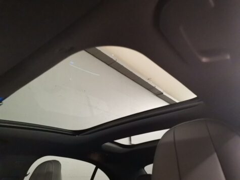 Mercedes-Benz – E 220 d AMG Line 4Matic