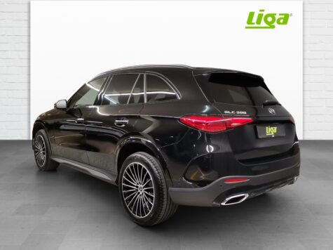 Mercedes-Benz – GLC 200 AMG Line 4matic