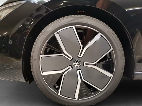 VW – Passat Variant 2.0 TDI R-Line DSG 4motion