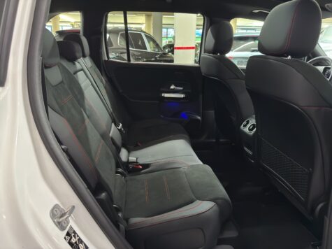 Mercedes-Benz – GLB 220 d AMG Line 4Matic