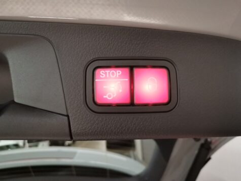 Mercedes-Benz – GLA 250 AMG Line 4Matic Swiss Star