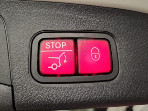 Mercedes-Benz – GLA 250 AMG Line 4Matic Swiss Star