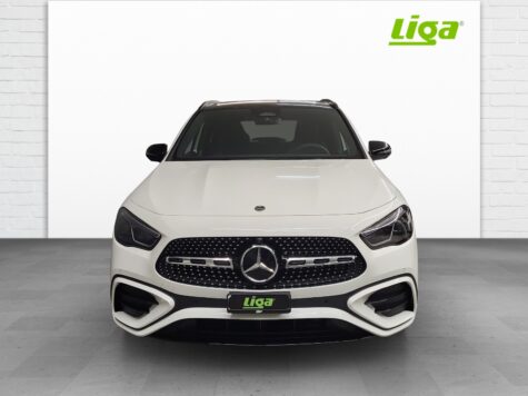 Mercedes-Benz – GLA 250 AMG Line 4Matic Swiss Star