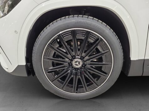 Mercedes-Benz – GLA 250 AMG Line 4Matic Swiss Star