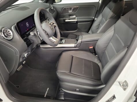 Mercedes-Benz – GLA 250 AMG Line 4Matic Swiss Star