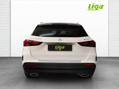 Mercedes-Benz – GLA 220 d AMG Line 4Matic Swiss Star