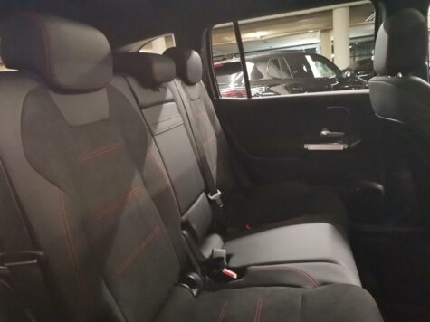 Mercedes-Benz – EQB 300 AMG Line 4Matic Excellence Edition