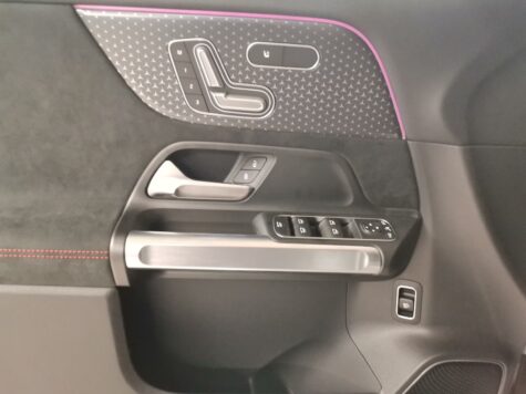 Mercedes-Benz – EQB 300 AMG Line 4Matic Excellence Edition