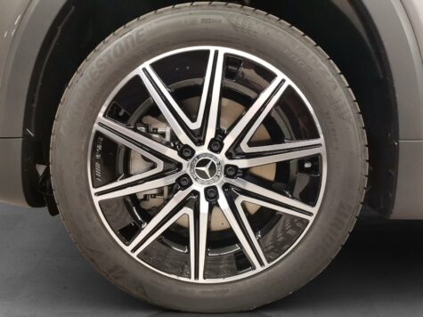 Mercedes-Benz – EQB 300 AMG Line 4Matic Excellence Edition