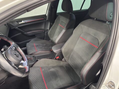 VW – Golf VII 2.0 TSI 230 GTI DSG
