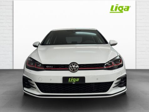 VW – Golf VII 2.0 TSI 230 GTI DSG