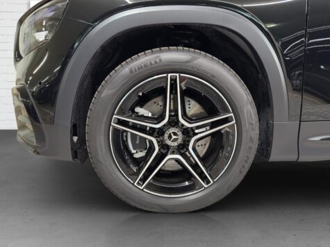 Mercedes-Benz – GLB 220 d AMG Line 4Matic