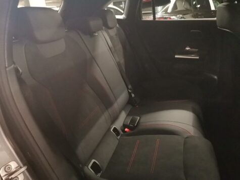 Mercedes-Benz – GLA 220 d AMG Line 4Matic Swiss Star