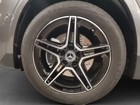 Mercedes-Benz – GLA 220 d AMG Line 4Matic Swiss Star