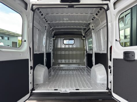 Fiat – Ducato 295 35 Kaw. 3450 H2 2.2