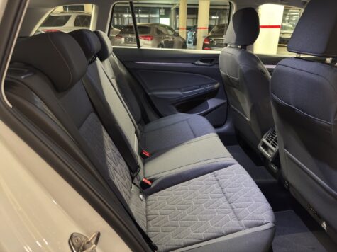 VW – Golf VIII Variant 2.0 TDI Life DSG