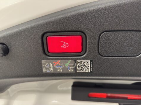 Mercedes-Benz – CLE 200 AMG Line 4Matic Cabriolet