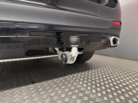 Mercedes-Benz – GLC 300 AMG Line 4Matic