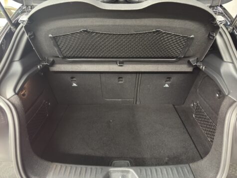 Mercedes-Benz – A 200 Urban