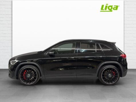 Mercedes-Benz – AMG GLA 35 4Matic