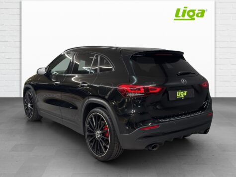Mercedes-Benz – AMG GLA 35 4Matic