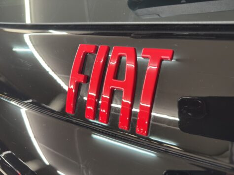 Fiat – 600E Red