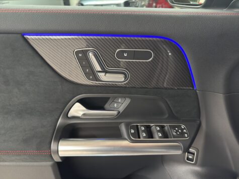 Mercedes-Benz – GLA 200 AMG Line Night Star