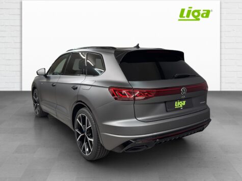 VW – Touareg 3.0 V6 TSI PHEV R United