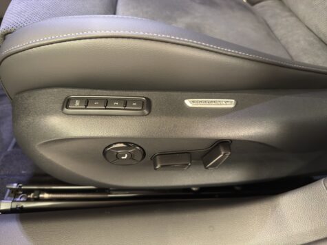 VW – Passat Variant 2.0 TDI Business DSG