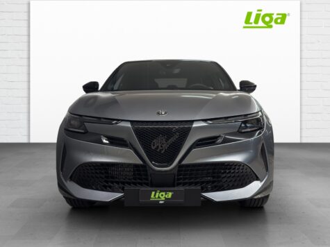 Alfa Romeo – Junior 1.2 Ibrida Q4