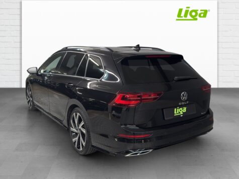 VW – Golf VIII Variant 2.0 TSI R-Line DSG 4mo