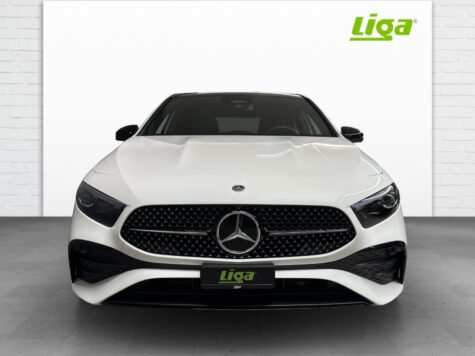 Mercedes-Benz – A 250 AMG Line 4 Matic