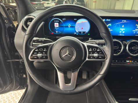 Mercedes-Benz – B 180 Progressive