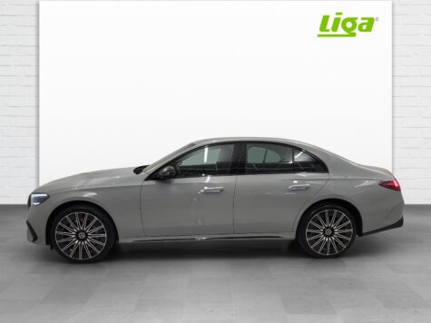 Mercedes-Benz – E 220 d AMG Line 4Matic