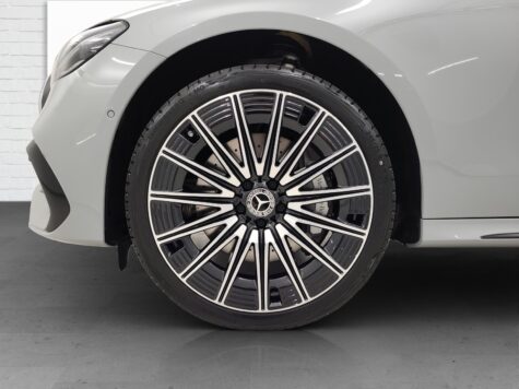 Mercedes-Benz – E 220 d AMG Line 4Matic
