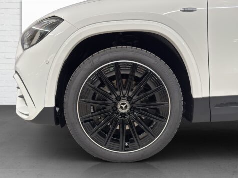 Mercedes-Benz – GLA 250 e AMG Line EQ Hybrid Technology