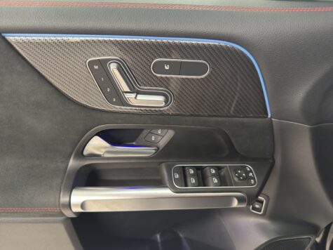 Mercedes-Benz – GLB 250 AMG Line 4matic