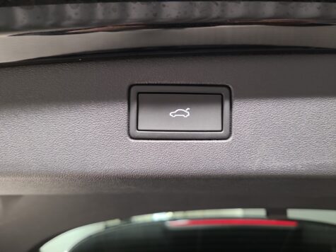 VW – Tiguan 2.0 TSI Life United DSG 4motion