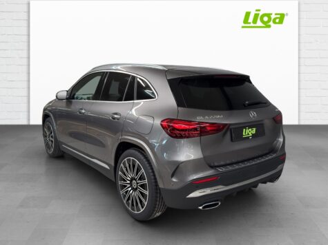Mercedes-Benz – GLA 220 d AMG Line 4Matic Swiss Star