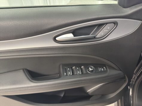 Alfa Romeo – Stelvio 2.2 D Q4 190 Sprint