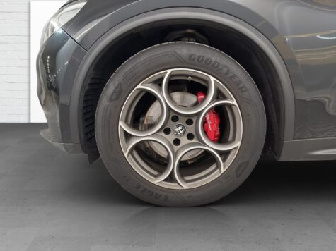 Alfa Romeo – Stelvio 2.2 D Q4 190 Sprint