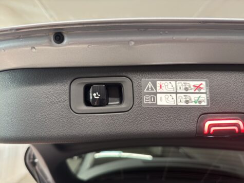 Mercedes-Benz – C 220 d AMG Line 4Matic T-Modell Swiss Star