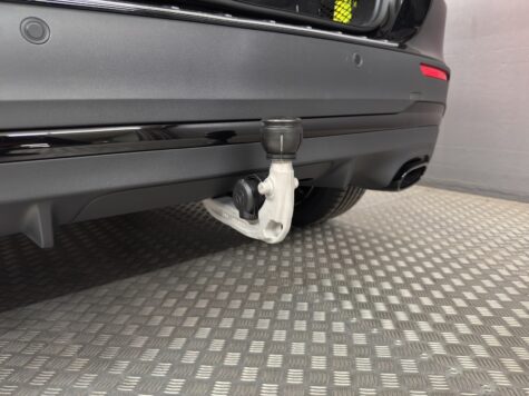 Mercedes-Benz – GLA 250 AMG Line 4 Matic Swiss Star