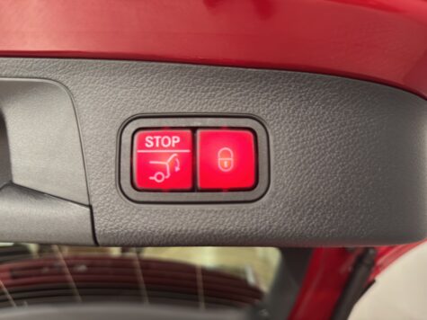 Mercedes-Benz – GLA 250 AMG Line 4Matic Swiss Star