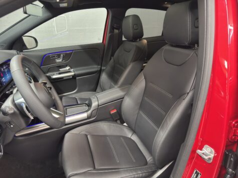 Mercedes-Benz – GLA 250 AMG Line 4Matic Swiss Star